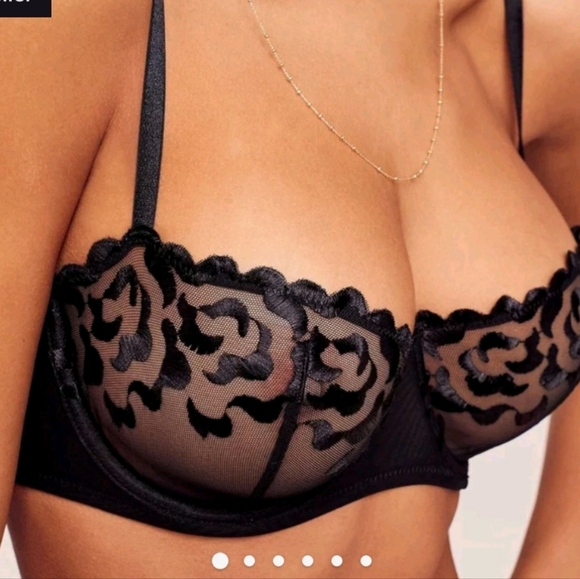 Adore Me Green Tiana Lace Bra - Picture 6 of 6